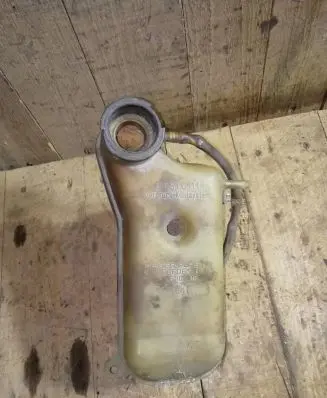 Mercedes-Benz 190 W201 Coolant expansion tank/reservoir 1245000040