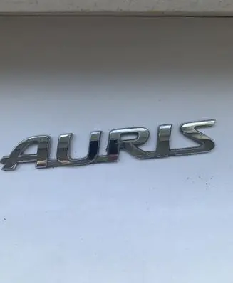 Toyota Auris E180 Manufacturers badge/model letters 