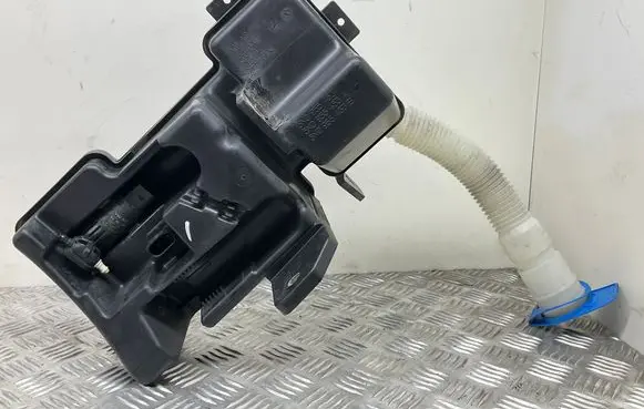 Seat Alhambra (Mk2) Windshield washer fluid reservoir/tank 5N0955453A 1K6955651 1K0955455