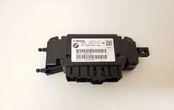 BMW 1 F20 F21 Engine control unit/module 0285011137 926721402