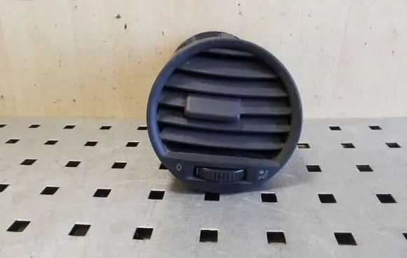 Volkswagen Caddy Dashboard side air vent grill/cover trim 2K0819703B
