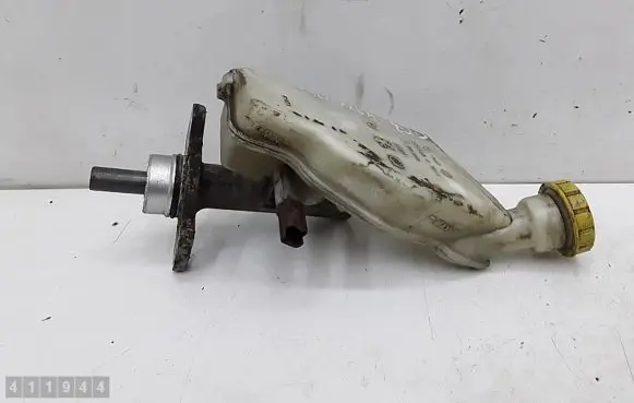 Citroen C3 Master brake cylinder 32067093