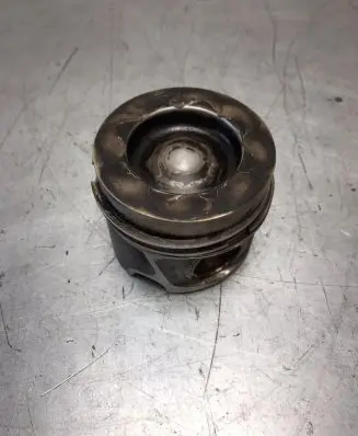 Volkswagen Transporter - Caravelle T5 Piston with connecting rod 03L107065N 7901G