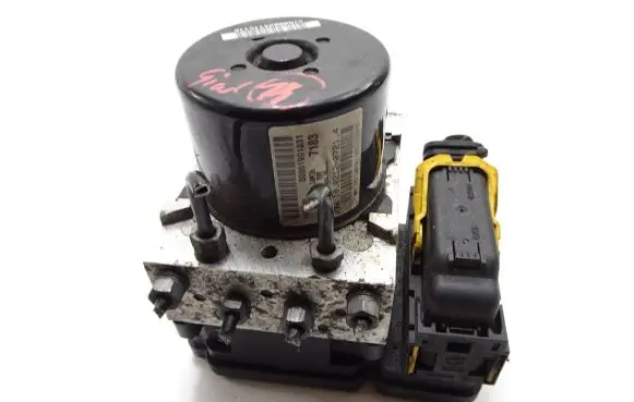 Alfa Romeo Giulietta ABS Pump 10021207214 00051901331 7183