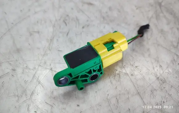 Audi Q7 4L Airbag deployment crash/impact sensor 1K0909606C