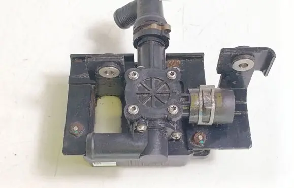 Coolant heater control valve