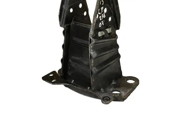 Audi A3 S3 A3 Sportback 8P Front bumper mounting bracket 8P0807133