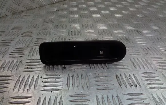 Renault Scenic II - Grand scenic II Quarter vent window switch 