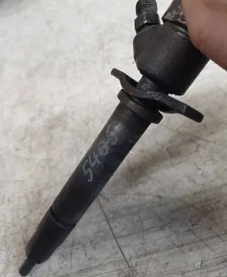 Volvo S80 Fuel injector 044511078