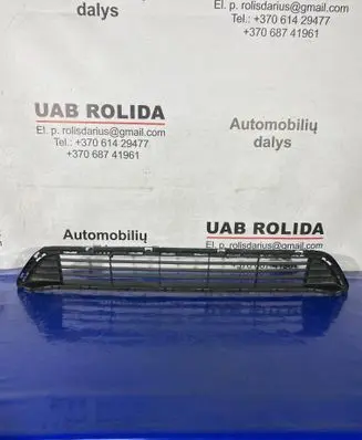 Toyota Avensis T270 Front bumper lower grill 5311205100