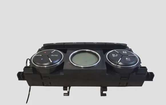 Citroen DS3 Climate control unit 96753994XT 400018001