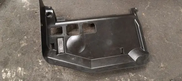 BMW 3 E90 E91 Dashboard lower bottom trim panel 