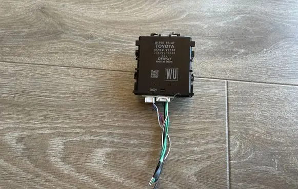 Lexus UX Other devices 8594076030