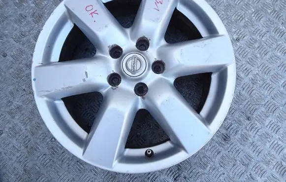 Nissan X-Trail T31 R17 alloy rim asdafd