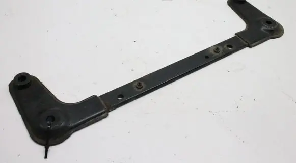 Renault Captur Bottom radiator support slam panel 