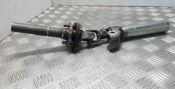 Toyota Hilux VIII Steering column universal joint 