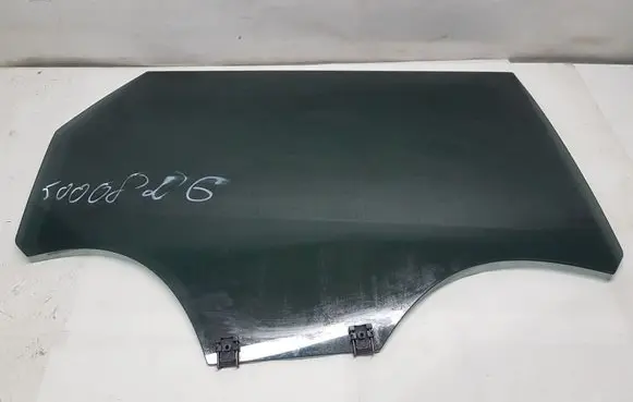 Peugeot 5008 II Rear door window glass 9821233480