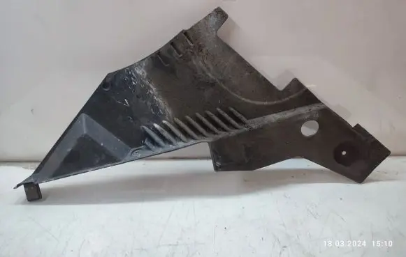 Audi A3 S3 8P Other under body part 8P7825207