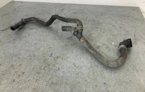 Volkswagen Golf VII Engine coolant pipe/hose 5Q0122073AN 5Q0122291AJ