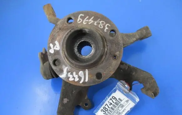 Volkswagen Golf II Front wheel hub spindle knuckle
