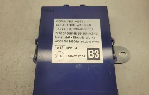 Lexus GS 300 350 430 450H Suspension control unit/module 8934030031 ADC100120500A 022584