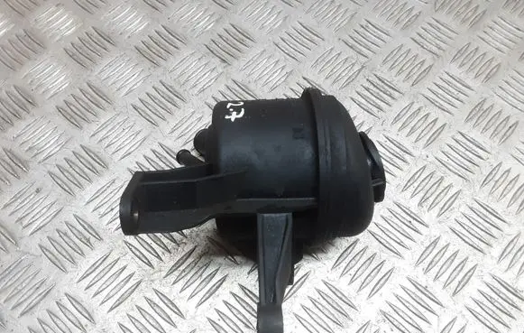 Mercedes-Benz E W211 Power steering fluid tank/reservoir A2034600083