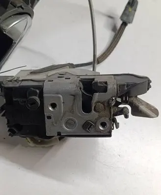 Citroen DS4 Front door lock 9685351680