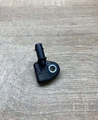 Skoda Fabia Mk3 (NJ) Airbag deployment crash/impact sensor 3Q0959351A