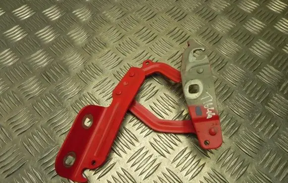 Ford Fiesta Tailgate/trunk/boot hinge 8A6116800AD T1644