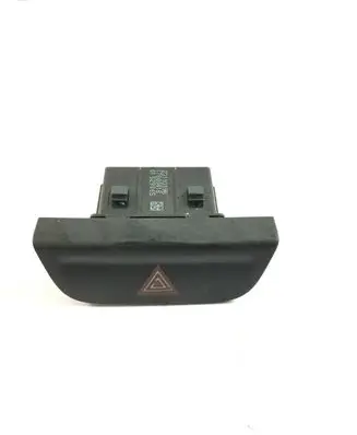 Chevrolet Malibu Hazard light switch 23193196