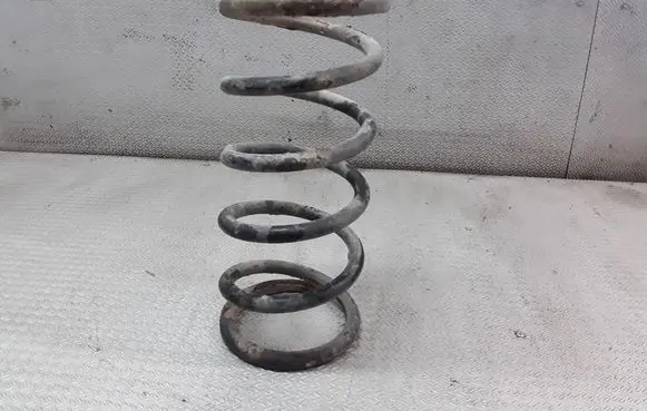 Toyota Avensis Verso Rear coil spring