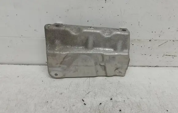 Audi A6 S6 C8 4K Rear bumper mounting bracket 4K0807329