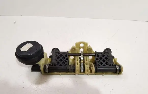 Mercedes-Benz S W221 Seat adjustment motor A334002