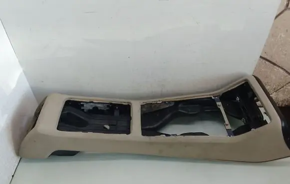 Audi A8 S8 D3 4E Center console 4E0863973A