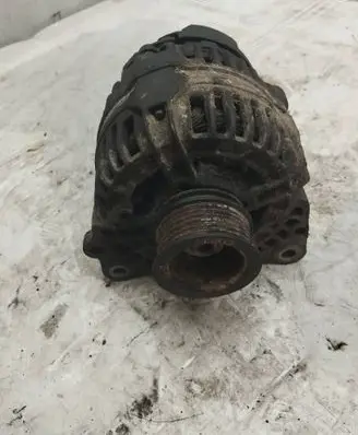 Volkswagen Caddy Generator/alternator 13420610 0124325003 028903028D