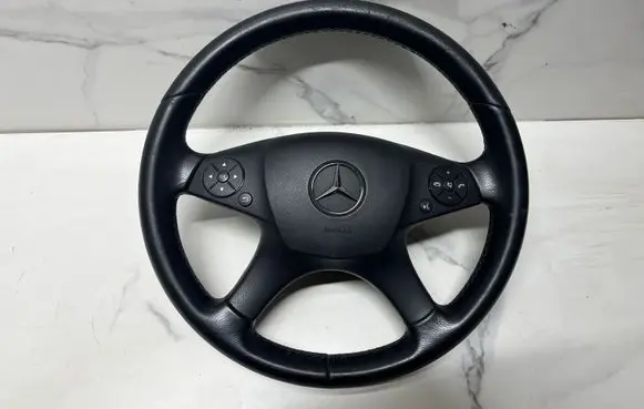 Mercedes-Benz C W204 Steering wheel A2044600303