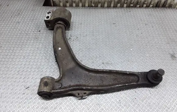 Opel Vectra C Front lower control arm/wishbone