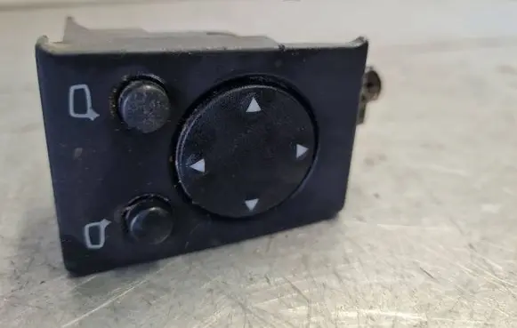 Audi A6 S6 C4 4A Wing mirror switch 4A0959565 03838201