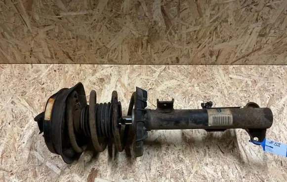 Mercedes-Benz C W203 Front shock absorber/damper A2033201930 824904553432