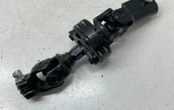 Subaru Crosstrek III Steering column universal joint
