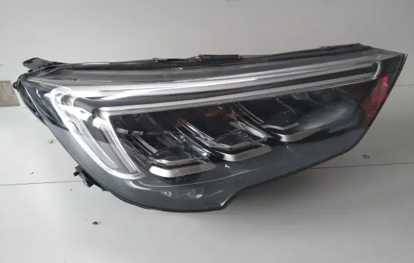 Opel Crossland X Headlight/headlamp 39153434
