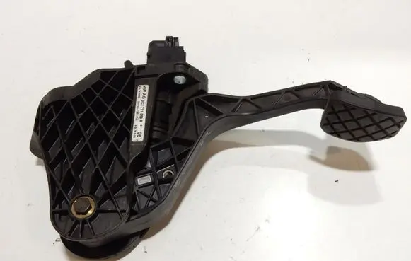 Clutch pedal