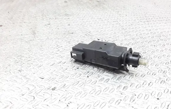 Mercedes-Benz Vaneo W414 Brake pedal sensor switch 0015452009