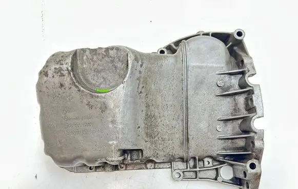 Audi A4 S4 B5 8D Oil sump 058103603