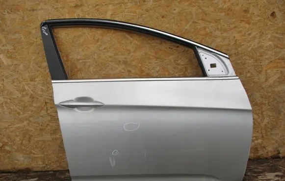 Hyundai i40 Front door