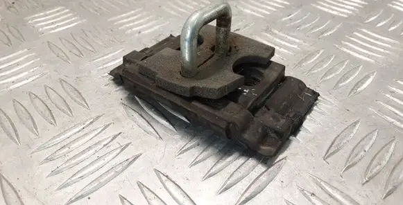 Mercedes-Benz ML W164 Loading door lock loop/hook striker A1647400132