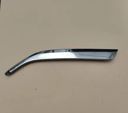 Peugeot 5008 II Rear side glass trim 9813608877