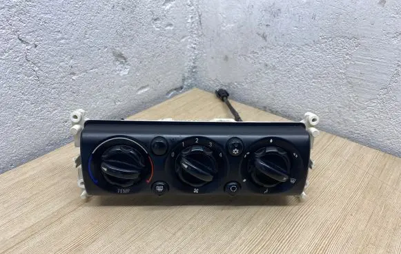 Mini One - Cooper R50 - 53 Climate control unit 64111502214 1502214
