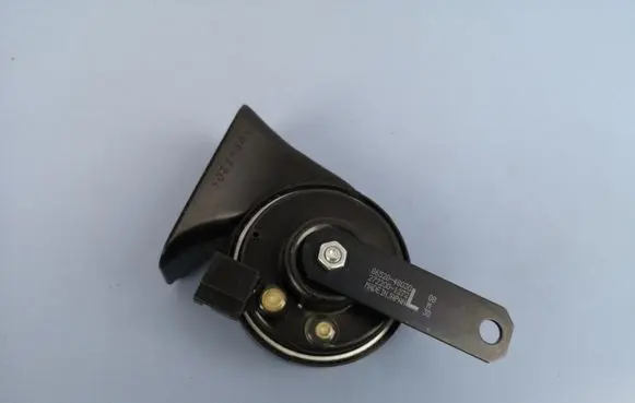Lexus RX 330 - 350 - 400H Horn signal 8652048030