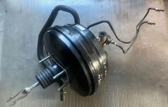 Subaru Forester SH Brake booster G215T